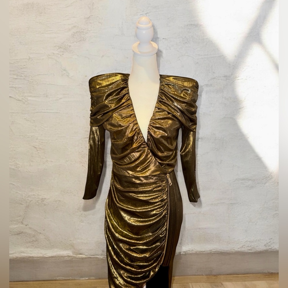 ZHIVAGO LAST DANCE GOWN - Picture 5 of 9